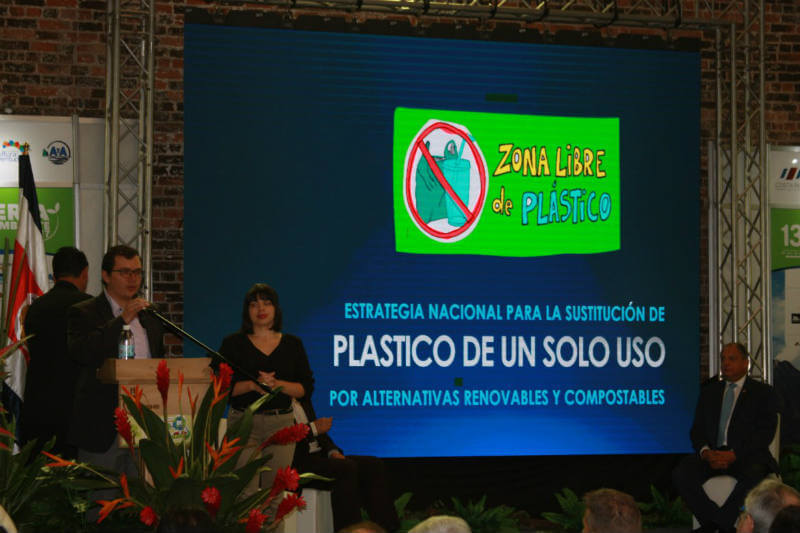 El Gobierno y varios ministerios de Costa Rica promueven nuevas políticas de cuidado medioambiental.