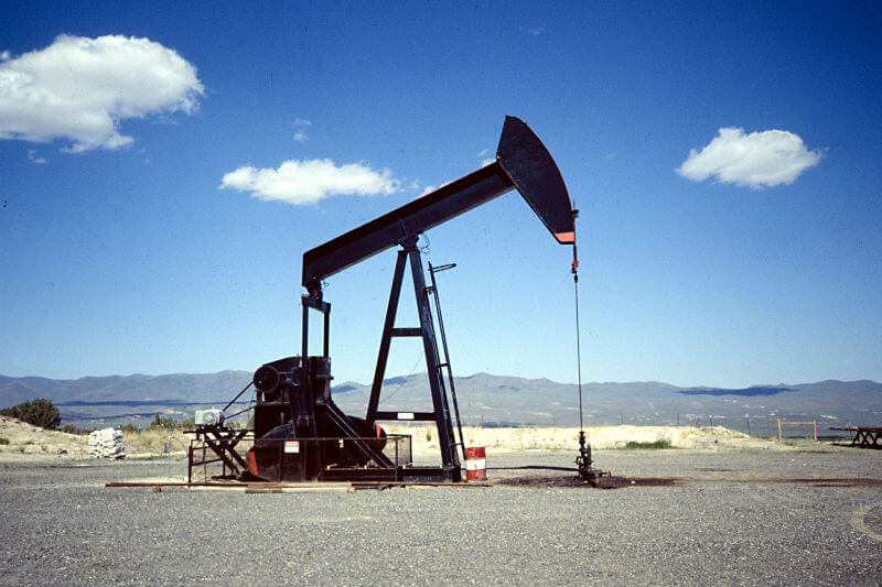 Con la nueva medida, de ya no ceder permisos para la explotación petrolera, el país busca terminar con toda la producción de petróleo y gas para 2040.