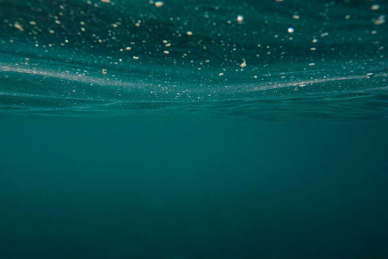 El científico Alistair Hobday comenta por qué es importante nombrar y clasificar las olas de calor marinas, ya que cada vez más causan estragos en los océanos.