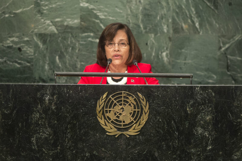 La presidenta de las islas, anunció ante las Naciones Unidas, los pasos hacia un ambicioso plan para reducir sus emisiones de gases de efecto invernadero.