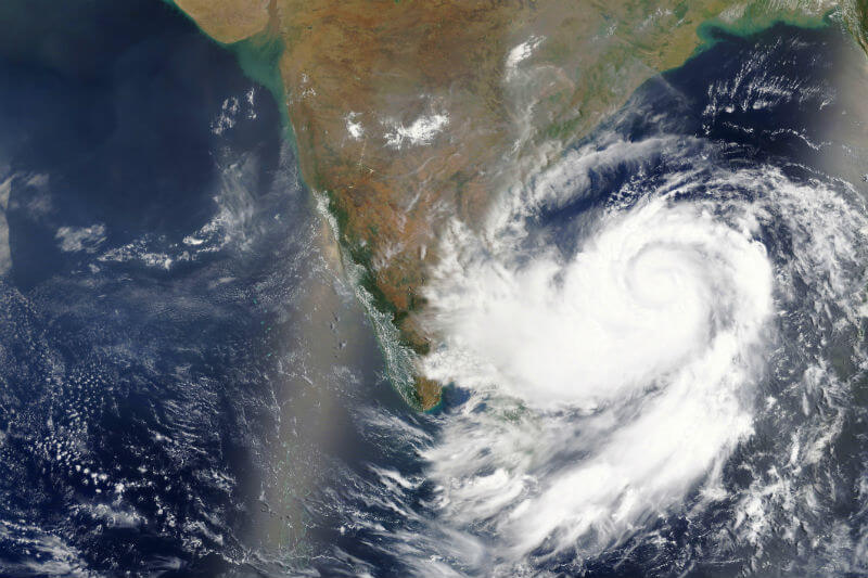 Ciclón Fani azota la costa este de la India