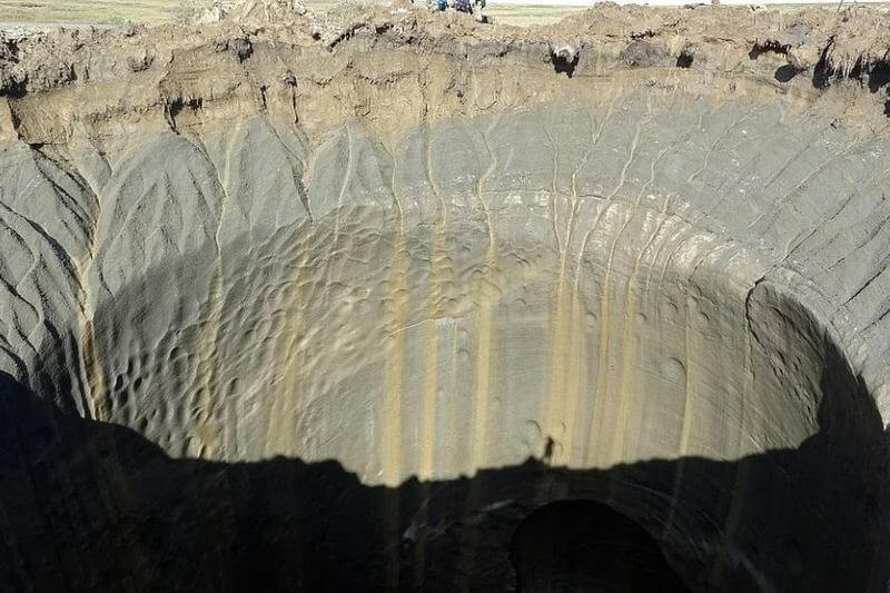 Crater en Siberia podría vincularse al cambio climático