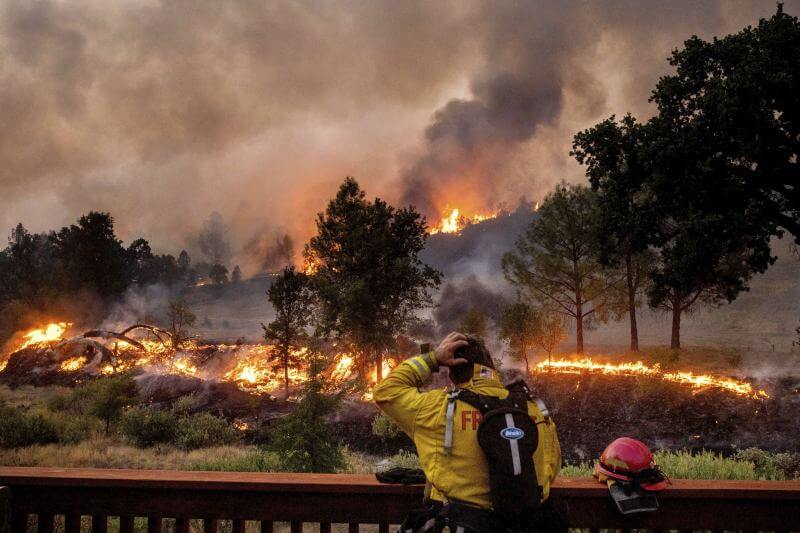 California enfrenta su peor año de incendios forestales