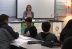 Maestra de ciencias enseña a sus alumnos a identificar la desinformación climática