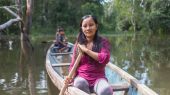 Galardonan activista peruana por salvar parque nacional