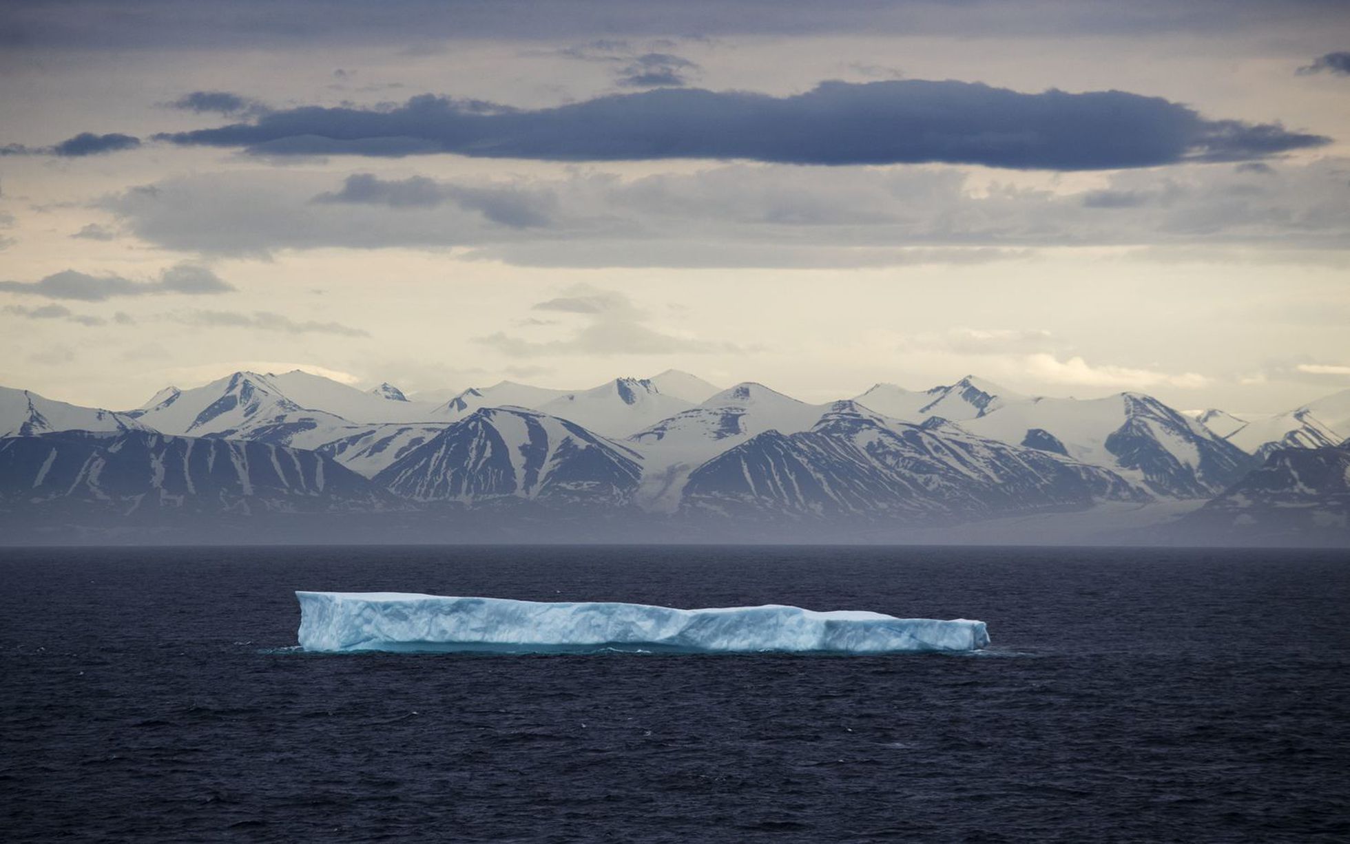 Glaciar desprendido en el Ártico - Foto David Goldman/AP