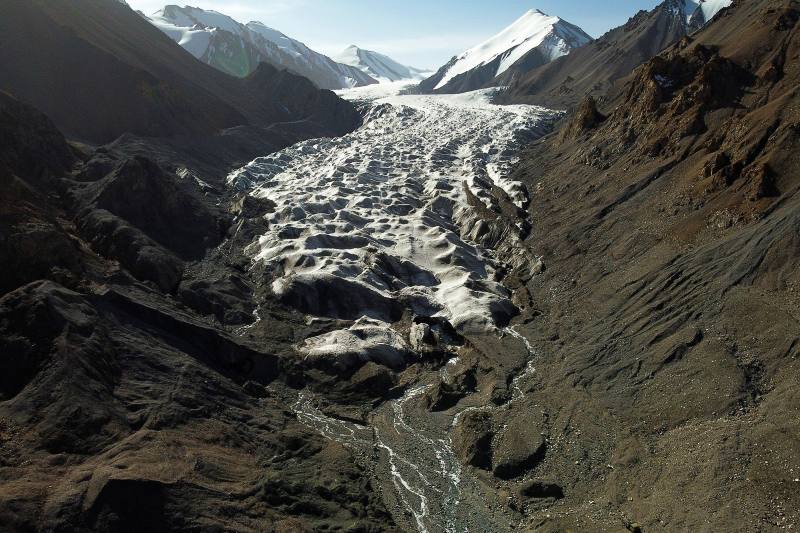 Deshielo de glaciares en el Tíbet revelan virus de hace 15 mil años