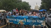 Aquí te presentamos nueve jóvenes activistas climáticos.