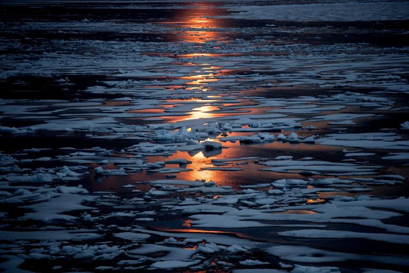 El hielo en el Ártico se está derritiendo tres veces más que en todo el mundo.