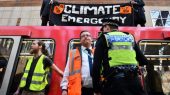 Activistas climáticos obstruyeron el distrito financiero de Londres. - Foto Getty