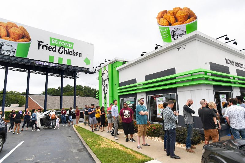 KFC y Beyond Meat ofrecerán pollo a base de plantas en todo EE.UU.