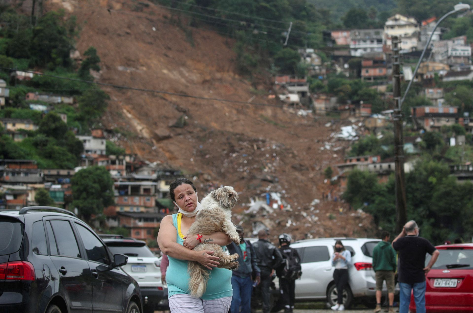 Fuertes lluvias e inundaciones han provocado deslizamientos de tierra mortales en el país. - Foto Ricardo Moraes/Reuters