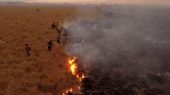 La llegada de la lluvia logró aliviar los incendios forestales, pero no apagarlos.