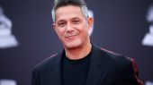 Alejandro Sanz colabora con proyecto de reforestación de manglares en Honduras.