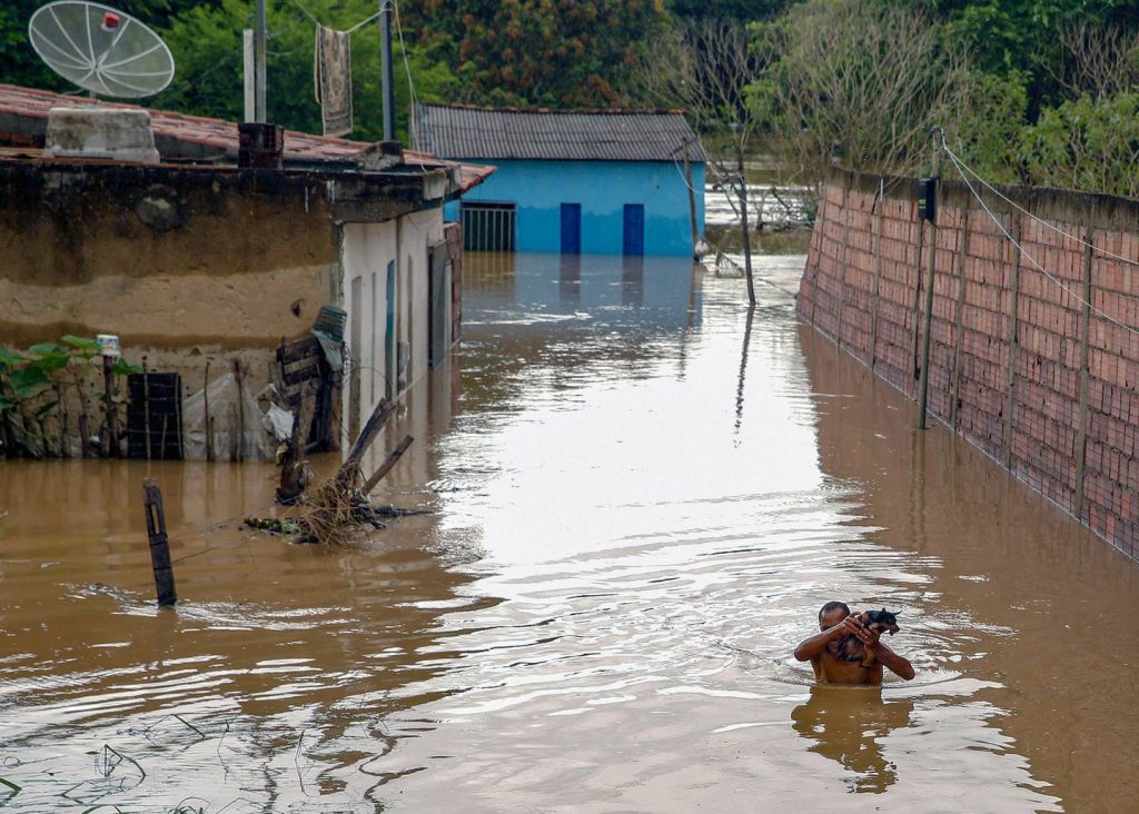 Inundaciones cada vez más frecuentes en países costeros - Foto Manuella Luana/AFP/Getty