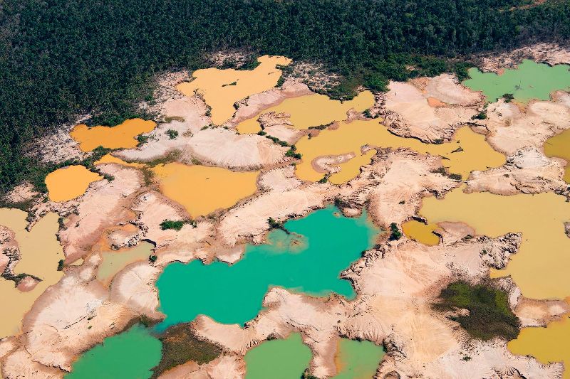 Brasil expulas mineros ilegales de oro de la Amaozonia - Foto CRIS BOURONCLE/AFP/GETTY