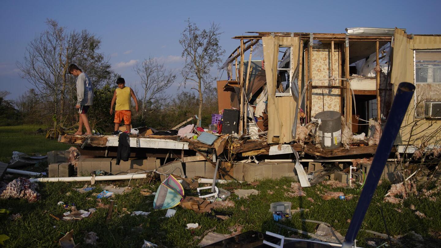 Los huracanes más extremos y menos predecibles ponen en riesgo miles de hogares en todo el mundo, especialmente a países vulenerables a la adaptación climática. - Foto John Locher/AP