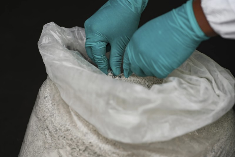 Trafico de mercurio expone minería ilegal en la Amazonía